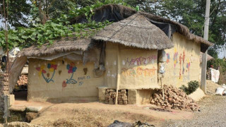 घरका भित्तामा चित्र कोर्ने चलन