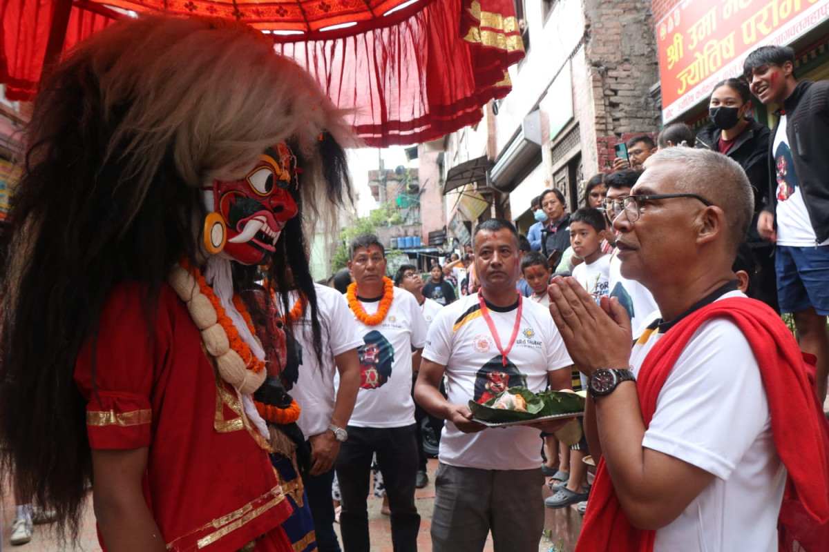 पशुपति क्षेत्रमा ऐतिहासिक लाखे झ्यालिन्छ नाच सुरु