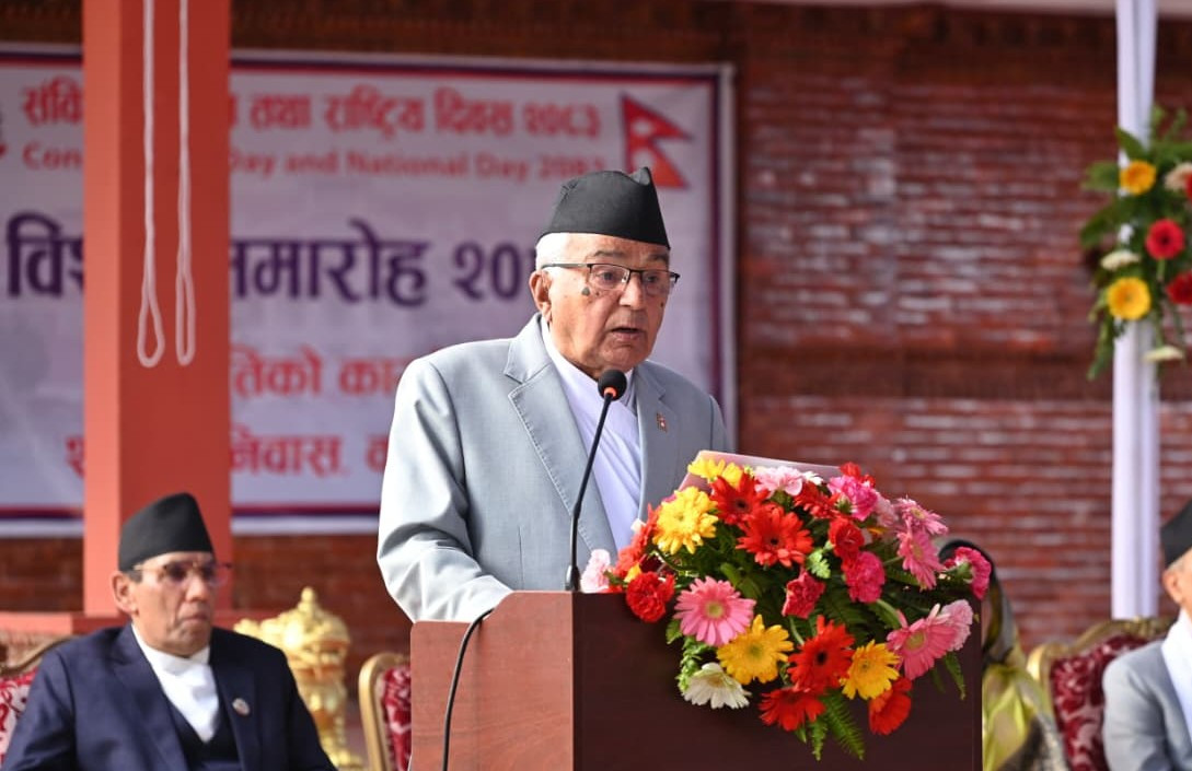 संविधानलाई भाषणमा होइन, नागरिकको जीवनमा उतार्ने संकल्प गरौँ : राष्ट्रपति पौडेल