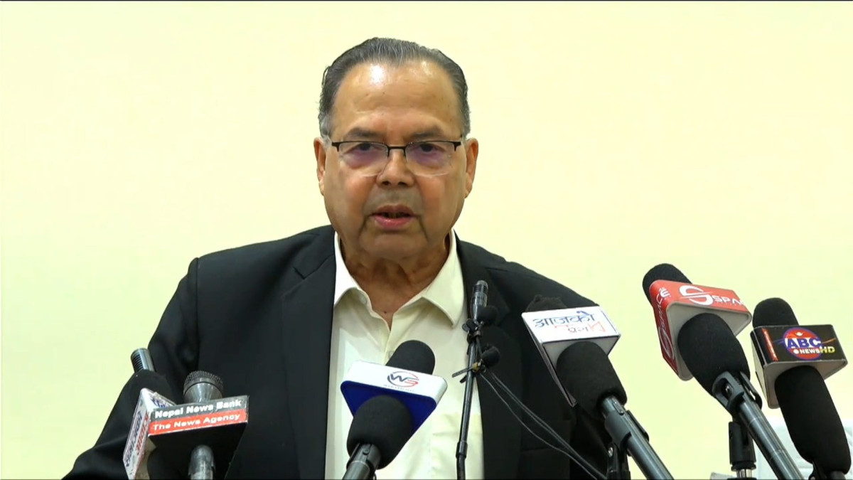 सहकारी क्षेत्रको समस्या समाधान गर्न नीति र कानुन संशोधन आवश्यक : झलनाथ खनाल